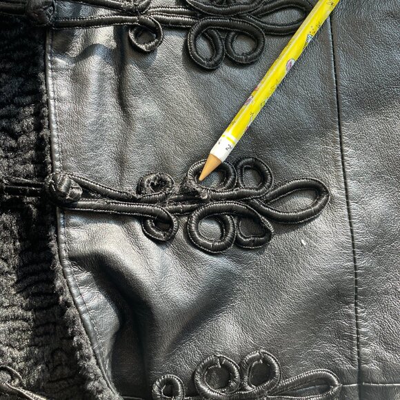 Leather jacket with embroidered buttons - Picture 7 of 8